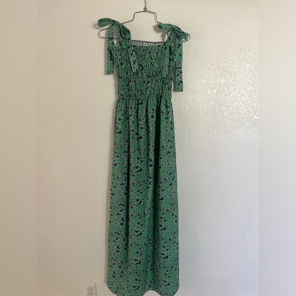 Flirty Floral Long Maxi Sundress - Picture 3 of 5